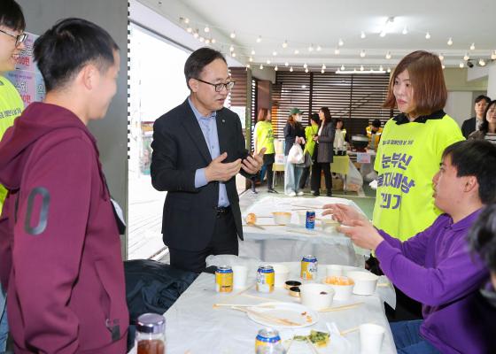 금천장애인종합복지관 좋은 이웃 나눔 바자회 의 사진12