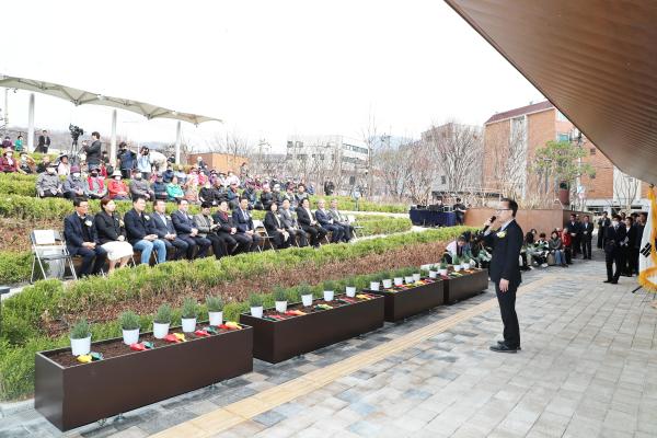 금빛공원 열린광장 조성 공사 준공식 의 사진46