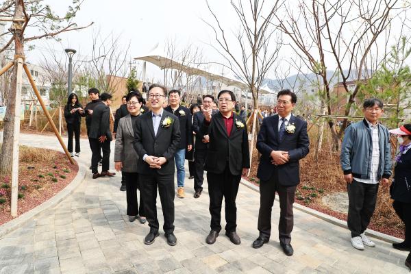 금빛공원 열린광장 조성 공사 준공식 의 사진74
