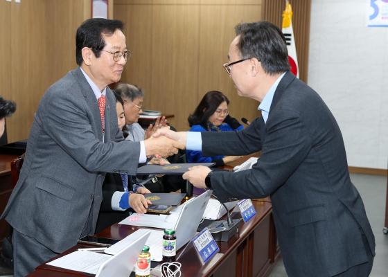 제11기 금천구 환경위원회 정기회의 의 사진5