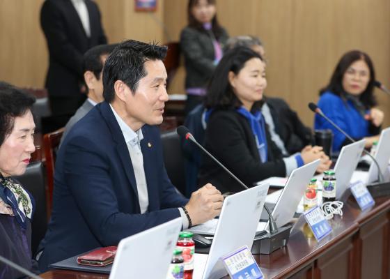 제11기 금천구 환경위원회 정기회의 의 사진24
