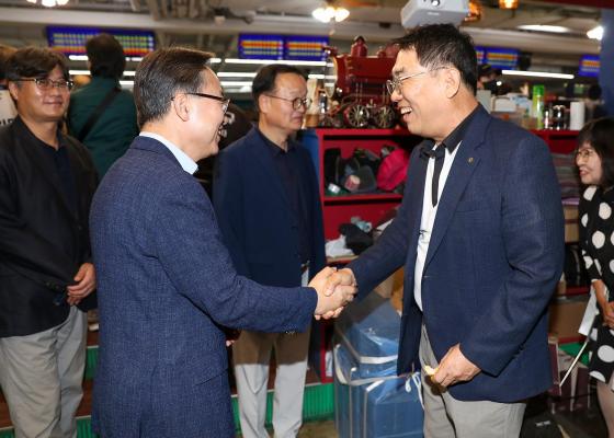 제20회 금천구협회장배 남여 볼링대회 의 사진2