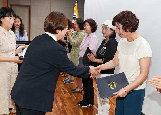 2025년 금천구 장기요양기관 종사자의 날 의 사진9