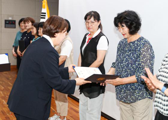 2025년 금천구 장기요양기관 종사자의 날 의 사진31