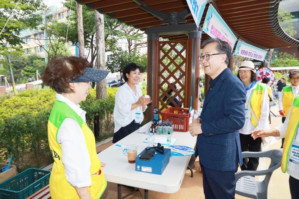 시흥3동 주민자치회 물놀이축제 의 사진57