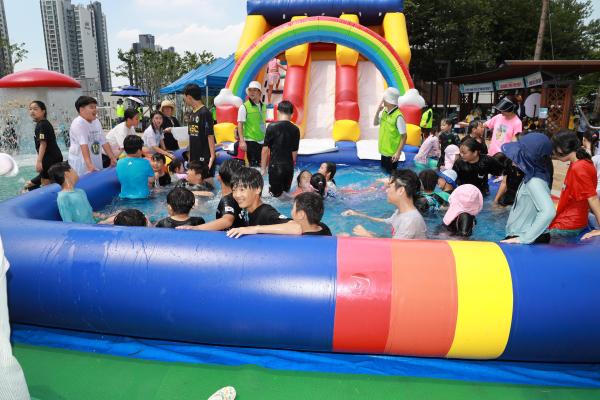 시흥3동 주민자치회 물놀이축제 의 사진68