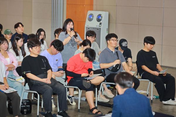 청년 아르바이트 종료 간담회_ 청년 관련 정책 소개, 설문조사 실시, 청년 특강 의 사진10