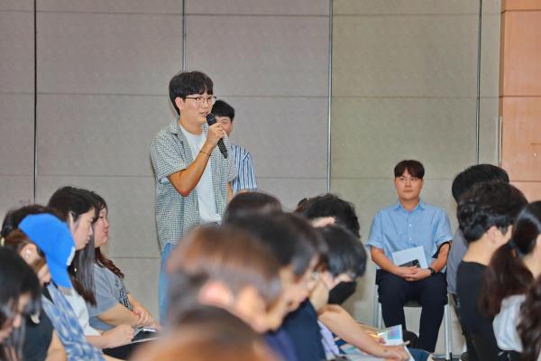 청년 아르바이트 종료 간담회_ 청년 관련 정책 소개, 설문조사 실시, 청년 특강 의 사진12