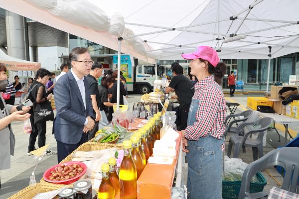 2025년 추석맞이 농수특산물 직거래장터 의 사진17