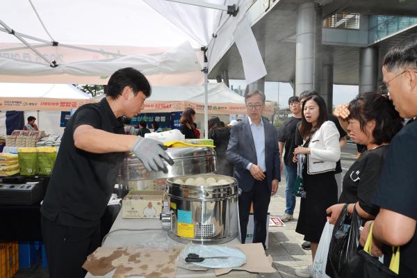 2025년 추석맞이 농수특산물 직거래장터 의 사진19