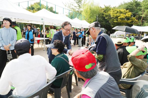 제29회 노인의 날 기념식 및 경로의 달 행사 의 사진3