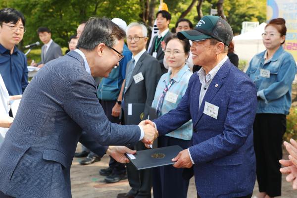 제29회 노인의 날 기념식 및 경로의 달 행사 의 사진21