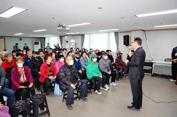 청담종합사회복지관 2025년 노인일자리 및 사회활동 지원사업 종결평가회 의 사진12