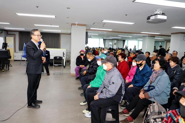 청담종합사회복지관 2025년 노인일자리 및 사회활동 지원사업 종결평가회 의 사진15