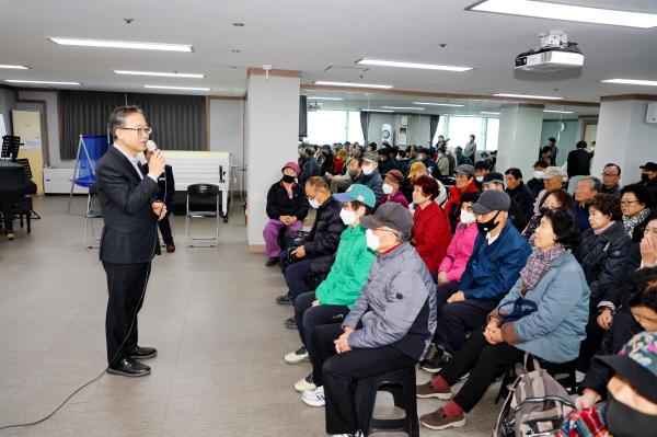 청담종합사회복지관 2025년 노인일자리 및 사회활동 지원사업 종결평가회 의 사진18