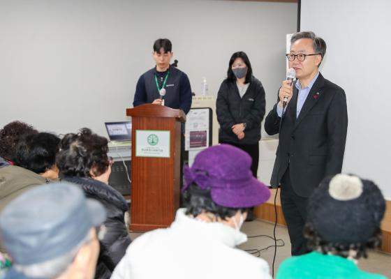 청담종합사회복지관 2025년 노인일자리 및 사회활동 지원사업 종결평가회(3회차) 의 사진4