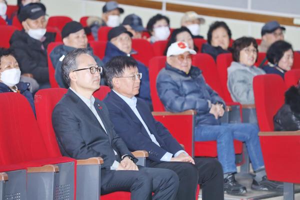 금천호암노인종합복지관 2025년 노인일자리 및 사회활동 지원사업 종결평가회 의 사진14