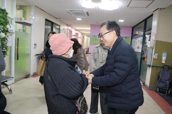 금천노인종합복지관 봉사자 및 후원자 송년모임 의 사진27