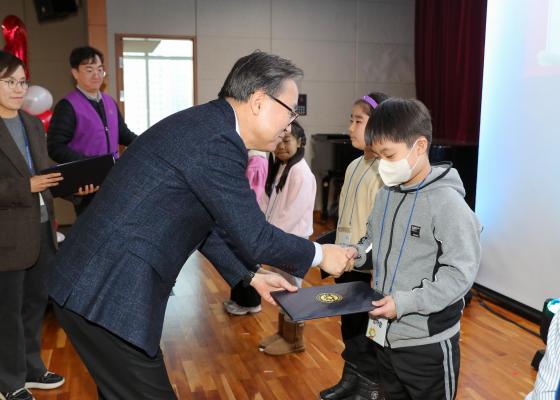 2025 책마을 가족과 함께하는 성과공유회 의 사진14