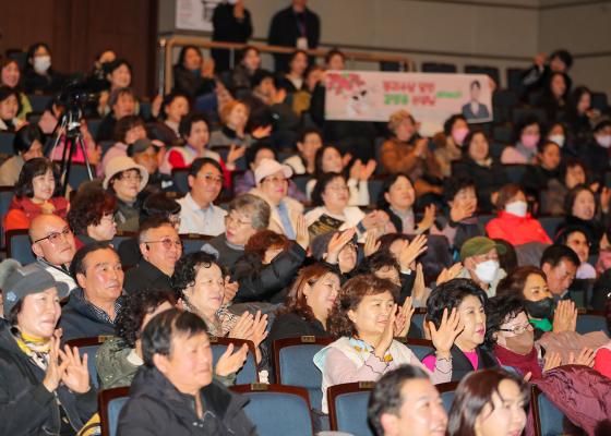 2025 자원봉사자의 날 기념식 의 사진12