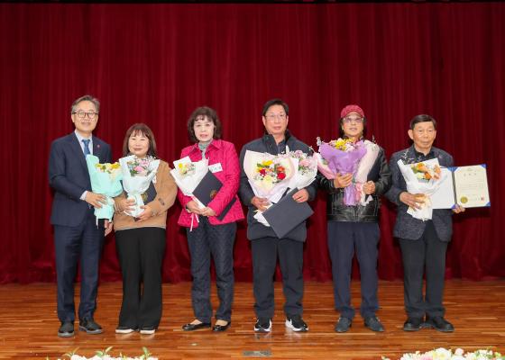 2025년 모범구민 표창장 수여식 의 사진59