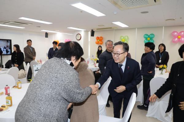 금천호암노인종합복지관 조영표 관장 정년퇴임식 의 사진4