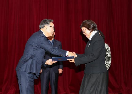 2025년 하반기 통장 표창장 및 감사장 수여식 의 사진11