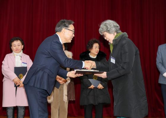 2025년 하반기 통장 표창장 및 감사장 수여식 의 사진48