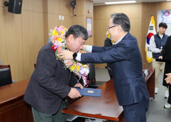 2025년도 환경공무관 정년퇴임식 의 사진14