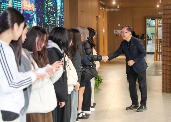 제8기 도전! 글로벌탐험대(싱가포르) 진로문화역사탐방 출정식 의 사진4