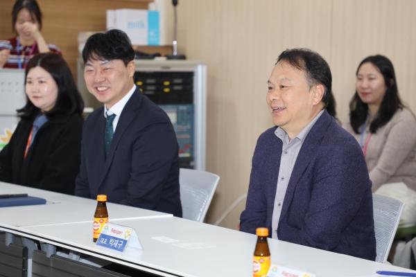 (주)래피젠 후원물품 전달식 의 사진3