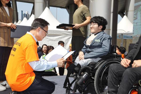 제46회 장애인의 날 기념식 및 장애인식개선 행사 의 사진15
