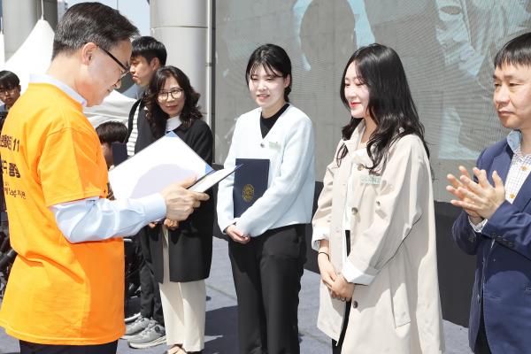 제46회 장애인의 날 기념식 및 장애인식개선 행사 의 사진25