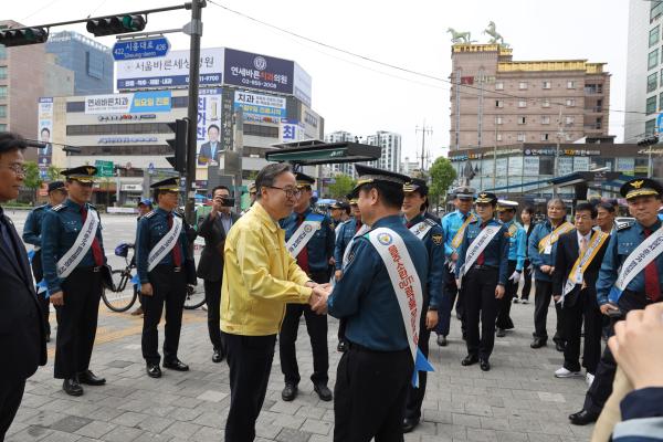 독산3동 범죄예방 사업 대상지_ 서울경찰청장 현장 방문 의 사진2