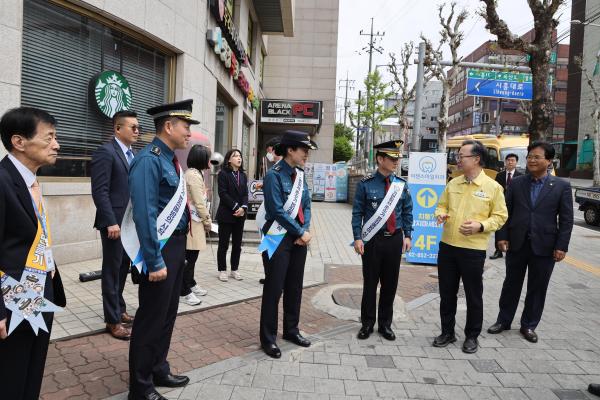 독산3동 범죄예방 사업 대상지_ 서울경찰청장 현장 방문 의 사진13