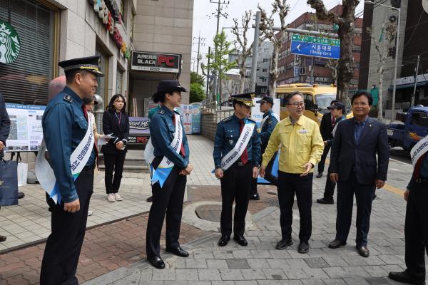 독산3동 범죄예방 사업 대상지_ 서울경찰청장 현장 방문 의 사진14
