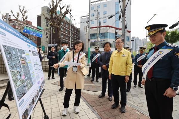 독산3동 범죄예방 사업 대상지_ 서울경찰청장 현장 방문 의 사진31