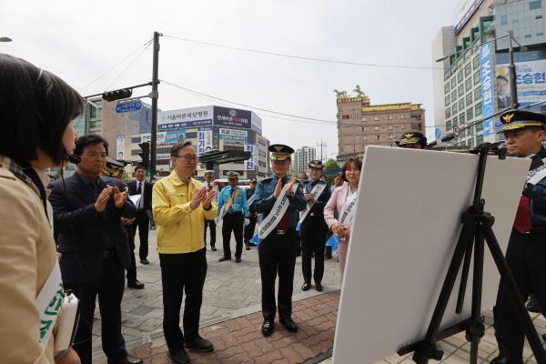 독산3동 범죄예방 사업 대상지_ 서울경찰청장 현장 방문 의 사진33