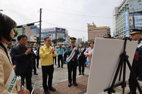 독산3동 범죄예방 사업 대상지_ 서울경찰청장 현장 방문 의 사진35