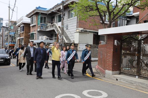 독산3동 범죄예방 사업 대상지_ 서울경찰청장 현장 방문 의 사진63