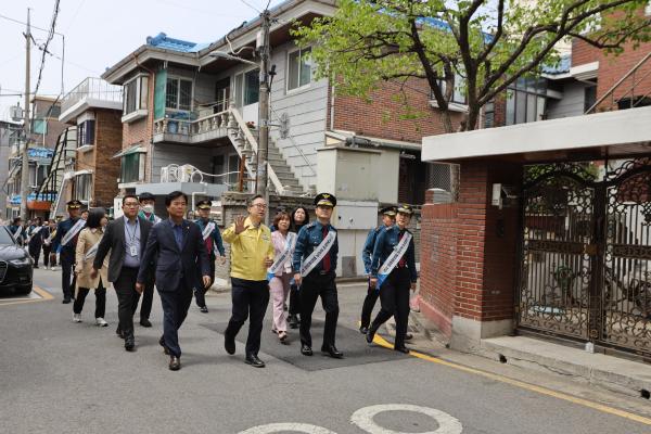 독산3동 범죄예방 사업 대상지_ 서울경찰청장 현장 방문 의 사진64