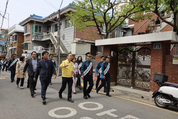 독산3동 범죄예방 사업 대상지_ 서울경찰청장 현장 방문 의 사진67