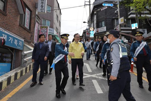 독산3동 범죄예방 사업 대상지_ 서울경찰청장 현장 방문 의 사진85