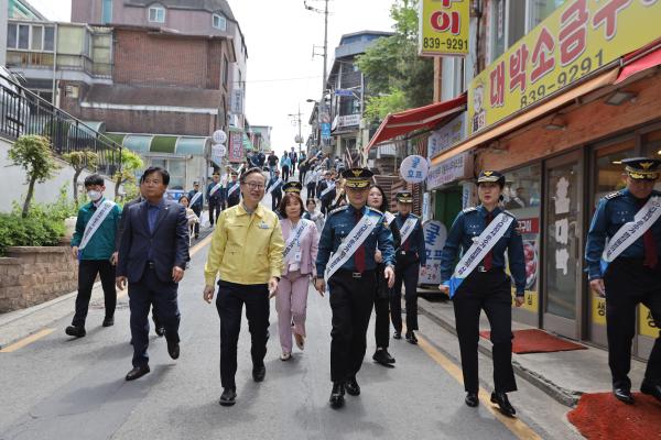 독산3동 범죄예방 사업 대상지_ 서울경찰청장 현장 방문 의 사진90