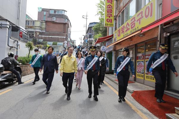 독산3동 범죄예방 사업 대상지_ 서울경찰청장 현장 방문 의 사진91