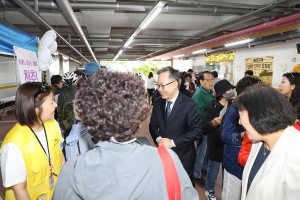 금천호암노인종합복지관 어버이날 맞이 행사 의 사진5