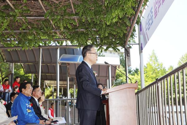 문일고 인조잔디 운동장 및 융합과학실 준공식 의 사진17
