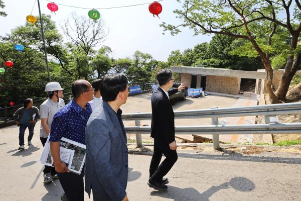 호압사 공원화장실 정비 현장 방문 의 사진12