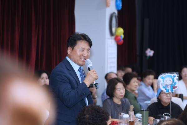 시흥4동 주민총회 의 사진40