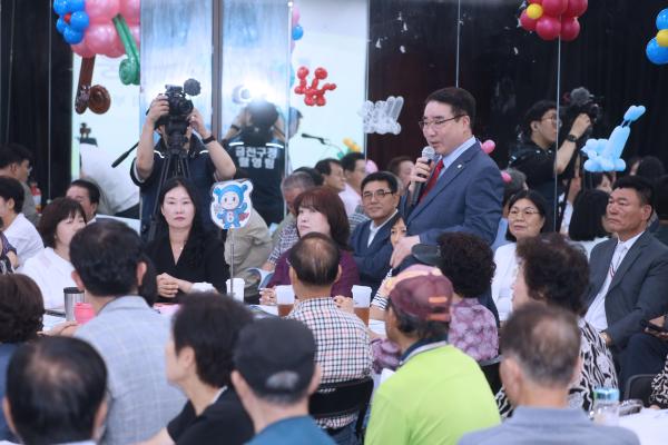 시흥4동 주민총회 의 사진43